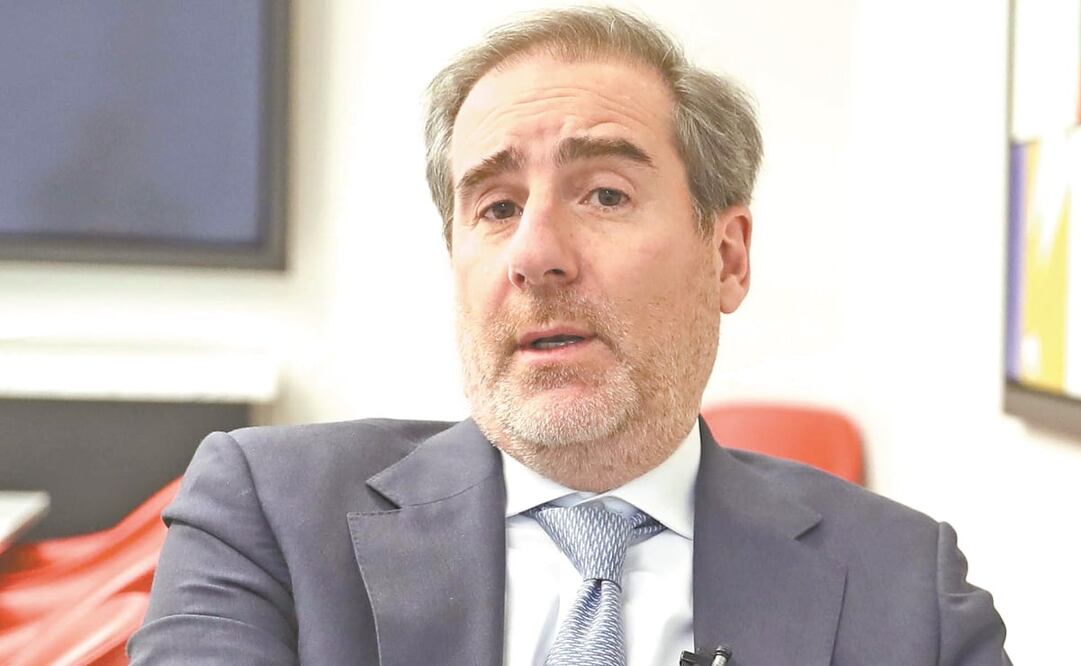 En la foto: Hector Grisi. Director general de Santander México. Foto: ARCHIVO EL UNIVERSAL