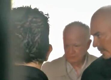 Ex gobernador Andrés Granier llega a su casa, donde continuará proceso penal