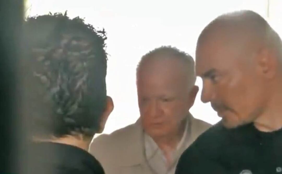 Ex gobernador Andrés Granier llega a su casa, donde continuará proceso penal