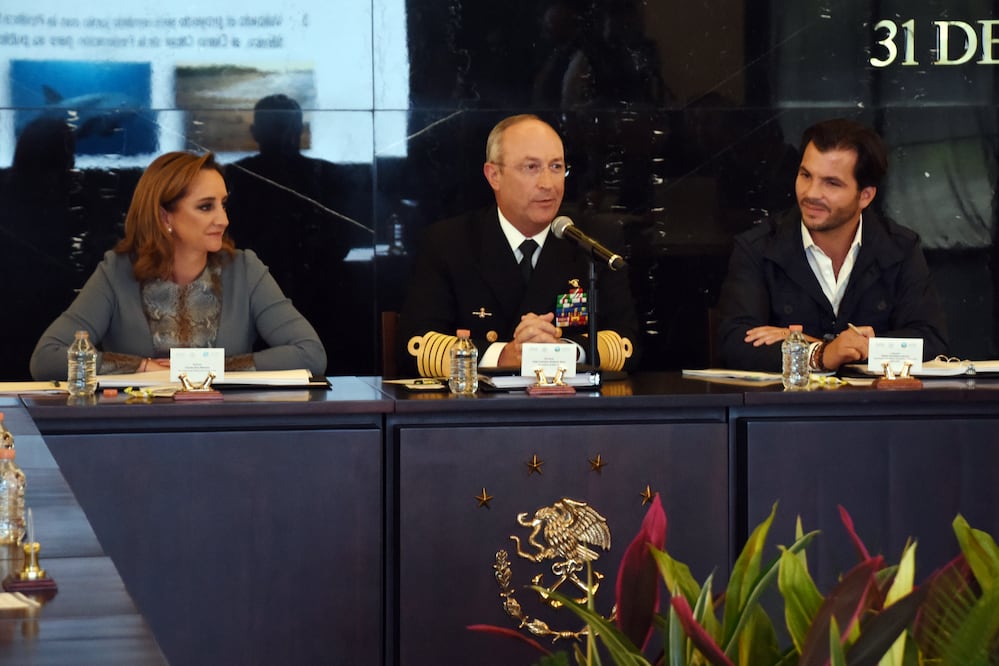 Soberón Sanz estuvo acompañado por Claudia Ruiz Massieu, Secretaria de Relaciones Exteriores; y Rafael Pacchiano Alamán, Secretario del Medio Ambiente y Recursos Naturales (ESPECIAL)