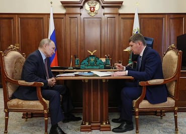 Putin vuelve a su despacho en el Kremlin tras el ataque con drones