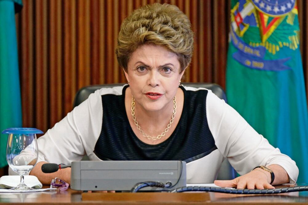 Dilma Rousseff declaró ayer que el juicio político en su contra es una interrupción que no sirve para pacificar el país (ESPECIAL)