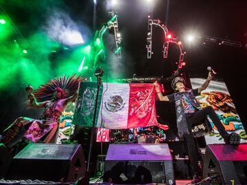 El Tri vuelve a los escenarios y le pinta una mentada de madre a la pandemia