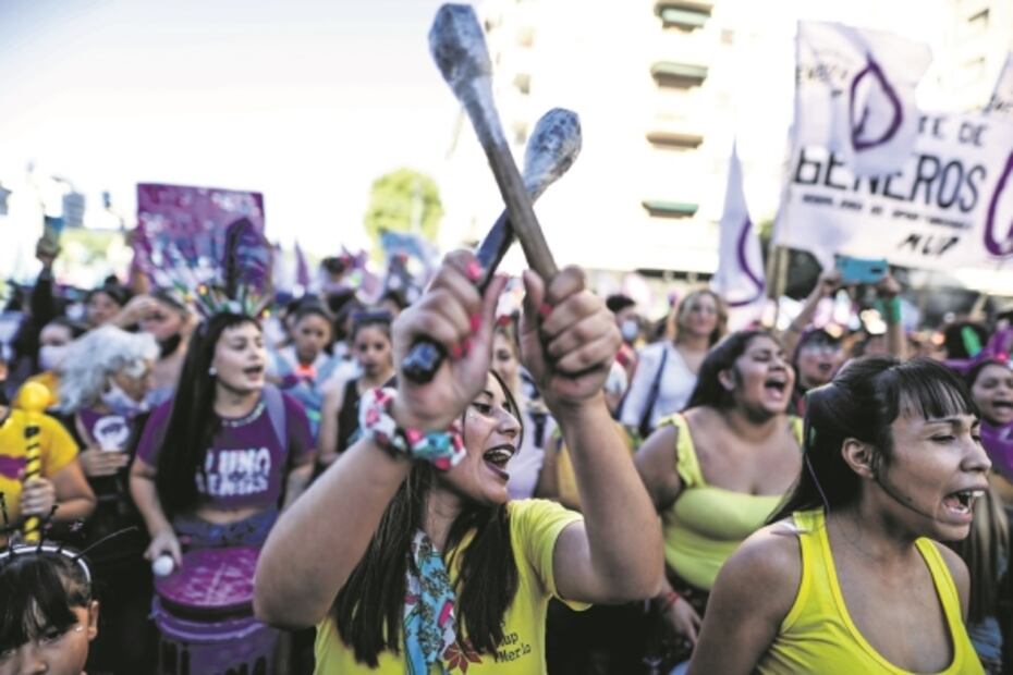 “No están todas; desde las fosas no se puede gritar”