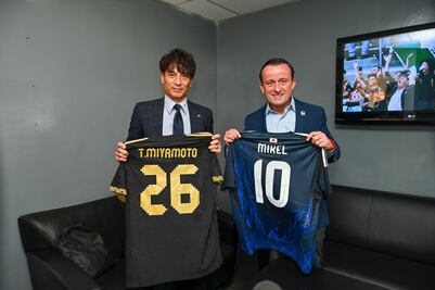 Las federaciones de fútbol de México y Japón firman acuerdo de cooperación