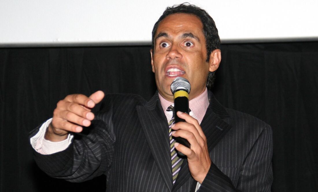 "Me enoja que la gente no tenga el mismo nivel de compromiso que tengo yo", comentó a los medios el comediante (ARCHIVO EL UNIVERSAL)