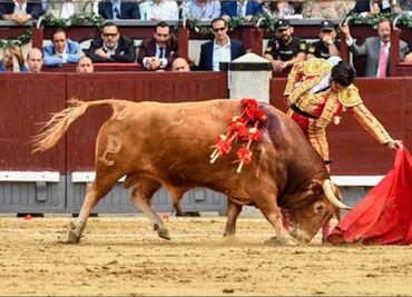 Con un buen toro de Alcurrucén faena inmortal del andaluz en Las Ventas