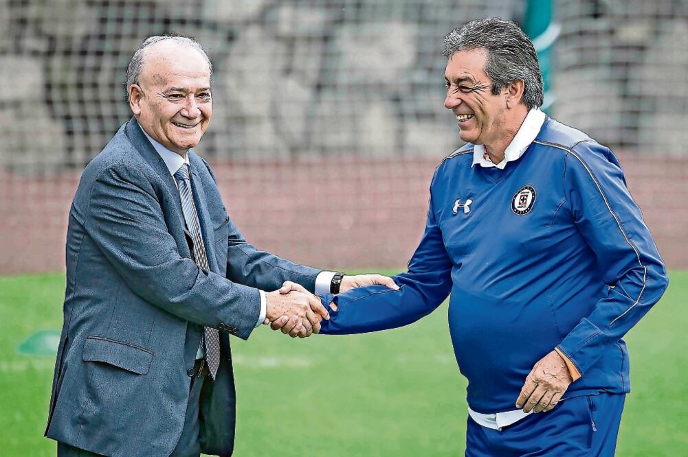 Guillermo Álvarez y Tomás Boy trabajarán unidos por romper la racha de cuatro torneos sin llegar a la fase de Liguilla (ÁLVARO PAULÍN. IMAGO7)