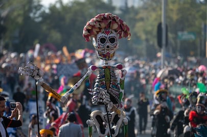 Tras Mega Procesión de las Catrinas, la CDMX se alista para el Gran Desfile de Día de Muertos
