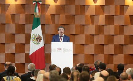 Si hubo corrupción en refinerías, se deben cancelar contratos: Monreal 