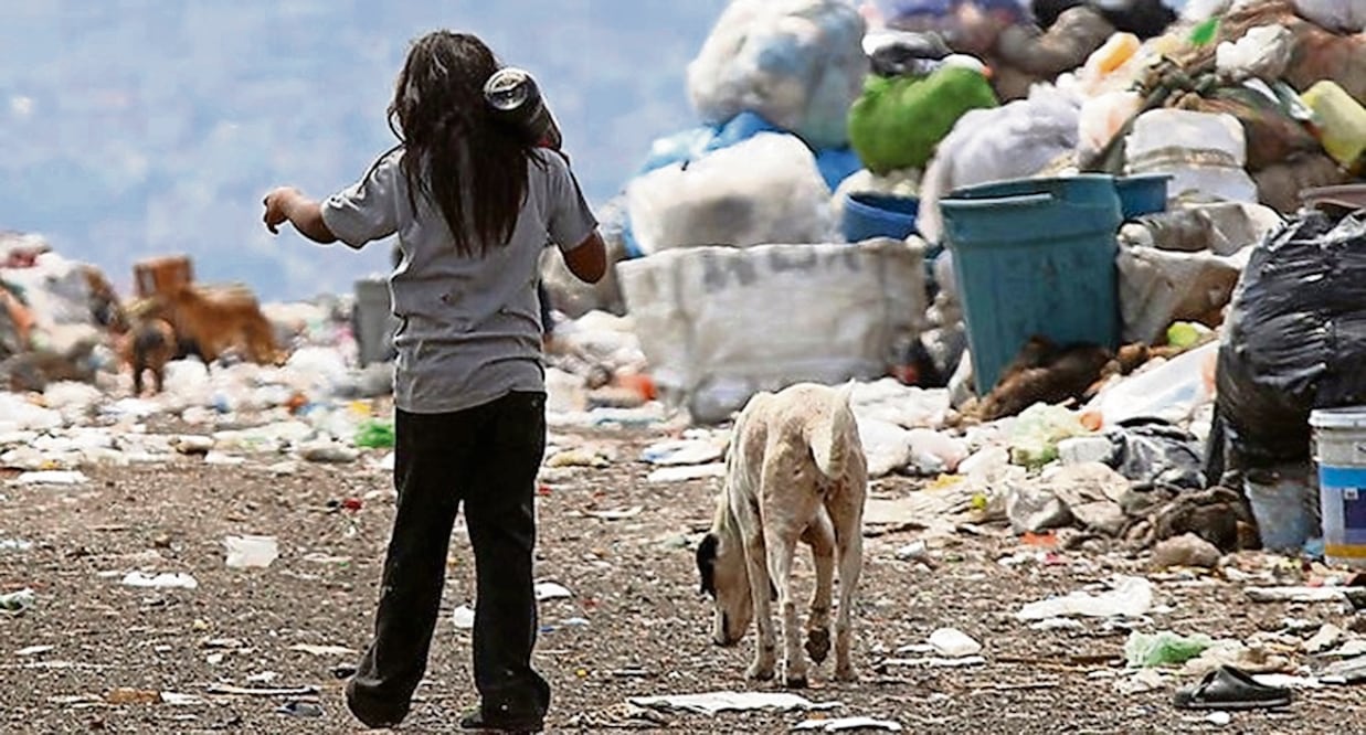En México existen más de 12.4 millones de niños que requieren atención y servicios para salir de la pobreza. Foto: Archivo / EL UNIVERSAL
