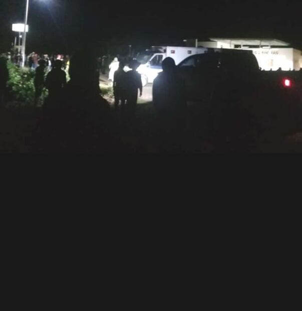 Tras fallecimiento por Covid-19, hombres queman clínica en Chiapas