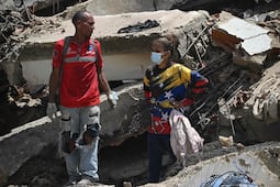 Reportan nuevo sismo de 4,6 en zona devastada en Venezuela; van más de mil muertos