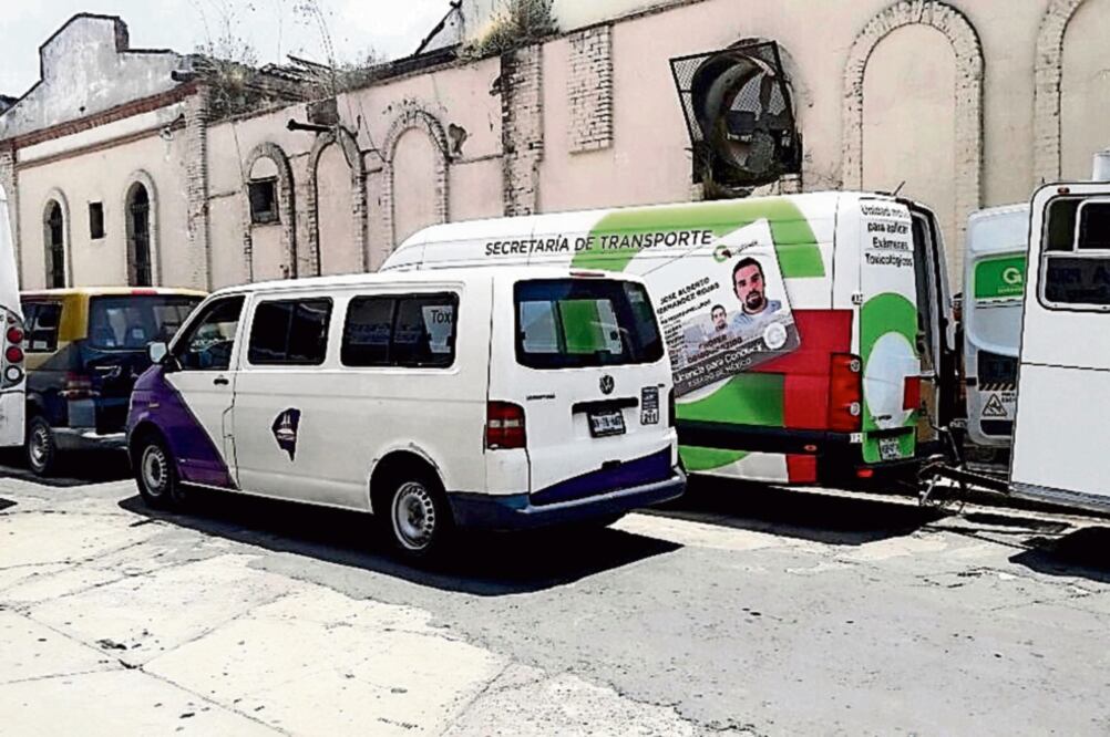 Según autoridades, los horarios en los que se registra un mayor número de asaltos al transporte público son de 5:00 a 8:00 y de 20:00 a 22:00 horas (ESPECIAL)