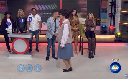 La Toya Jackson admira el "moonwalk" de Doña Lucha