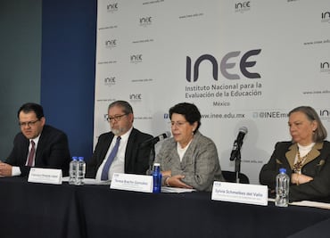 Consejeros del Inee precisan que sus salarios los define la ley