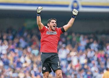 El liderato, esencia de Cruz Azul