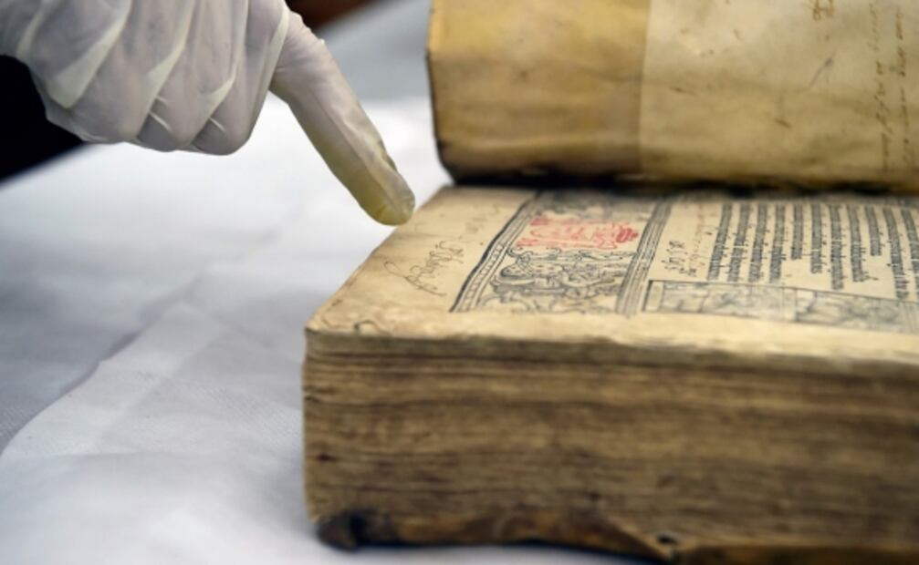 Ecuador, al rescate de su tesoro literario más antiguo tras terremoto