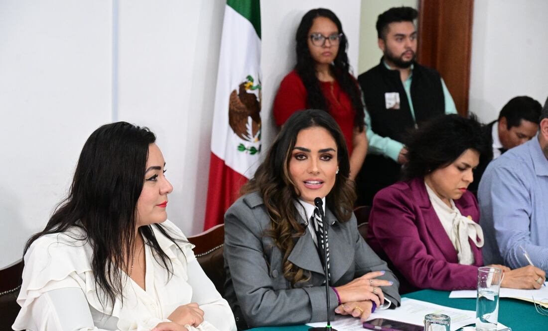 La alcaldesa en Cuauhtémoc, Alessandra Rojo de la Vega, le pidió al Gobierno de la Ciudad de México reordenar el comercio ambulante en el Centro Histórico. (Foto: especial)