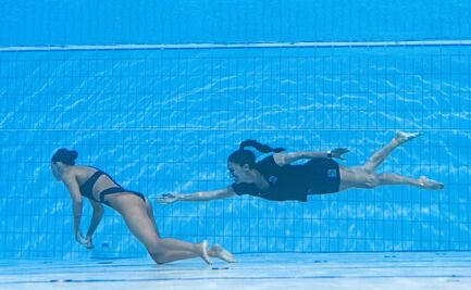 ¿Quién es la entrenadora que rescató a la nadadora mexicana que se desmayó en plena competencia?