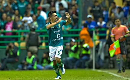 León remonta y derrota a Cruz Azul