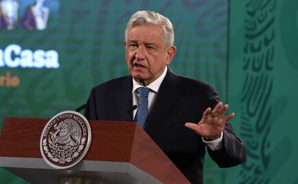 "Atentado a la democracia", decisión del INE contra Félix Salgado y Raúl Morón: AMLO