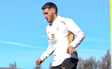 Santiago Giménez vivió su primer entrenamiento con el AC Milan; "el sueño se hace realidad", dice