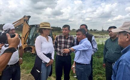 Edil de Metepec atiende inundación en San Mateo Atenco