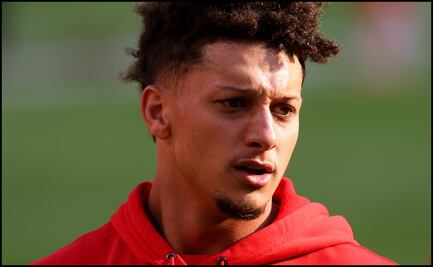 Mahomes reveló que él y su prometida duermen en camas separadas por el Covid-19