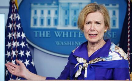 Trump llama "patética" a su asesora por pintar sombrío panorama del Covid-19