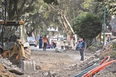 Public works of a developing country? 