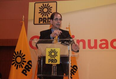 PRD llama a Consejo Nacional para elegir a su nuevo líder
