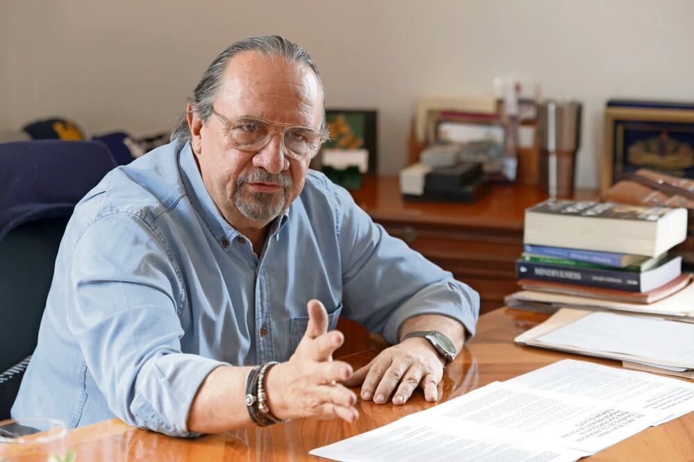 Ricardo Ruiz, secretario de Gobierno, indicó que las campañas van transcurriendo adecuadamente y se brinda seguridad a todos los contendientes por cargos públicos. Foto: de Carlos Mejía. El Universal