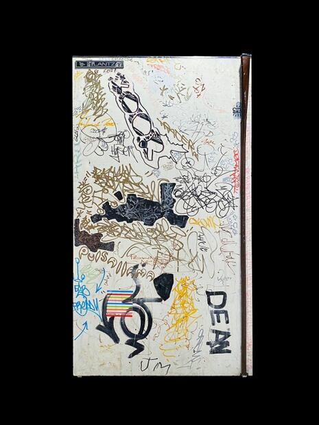 La puerta del refri de Keith Haring fue el lienzo de Warhol, Basquiat e incluso Madonna