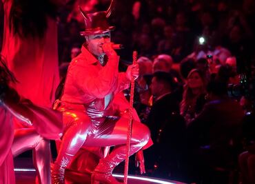 Diputada del PAN califica show de Sam Smith en los Grammy como “convención de narcosatánicos de Morena”