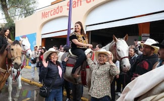 A caballo, Brugada visita San Gregorio Atlapulco, Xochimilco; resalta inversión de 500 mdp para plan hídrico