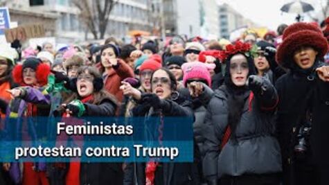 Realizan el performance "Un violador en tu camino" en Marcha de Mujeres contra Trump en EU
