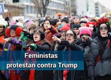 Realizan el performance "Un violador en tu camino" en Marcha de Mujeres contra Trump en EU