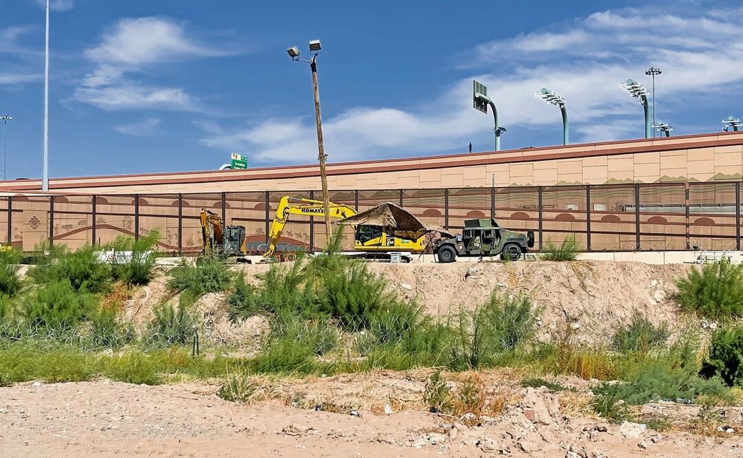 Desde hace meses, los migrantes ya no cruzan por las puertas del muro fronterizo entre México y Estados Unidos. Foto: Paola Gamboa / EL UNIVERSAL