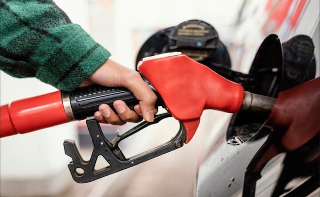 Cuánto diésel y gasolina gasta un auto