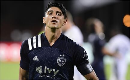 Alan Pulido anota en la eliminación del Sporting Kansas City