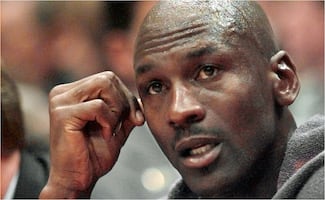 La histórica camiseta de Michael Jordan en las Finales de 1998 sale a subasta por 10 millones de dólares