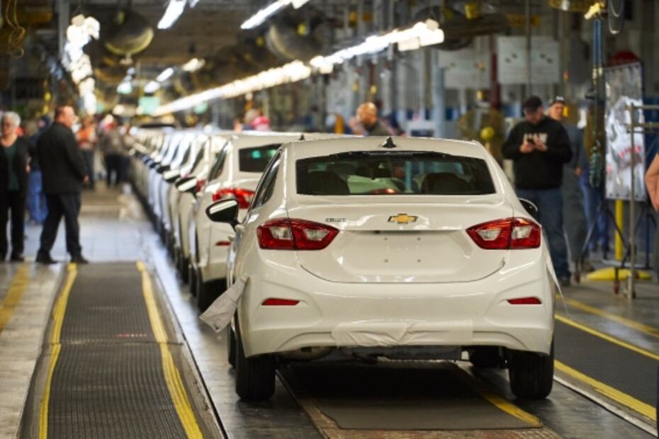 Ford y GM se preparan para una crisis económica global