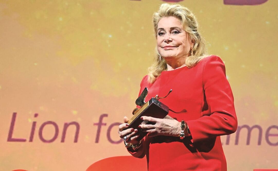 La actriz también manifestó su apoyo a Ucrania. FOTOS: AGENCIAS