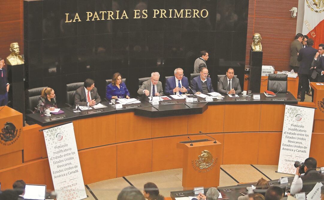 Los senadores de oposición acusan que se han registrado pagos de sueldos diferentes en beneficio de quienes laboran para Morena. Foto: IVÁN STEPHENS. EL UNIVERSAL