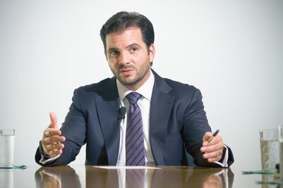 Busca Semarnat controlar emisiones de los automóviles