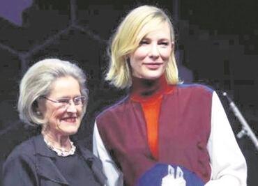 Cate Blanchett y Elton John recibirán el Premio Cristal