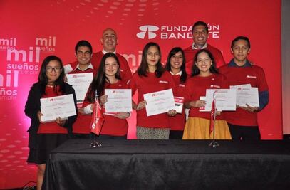 Educación, pilar para desarrollo personal y social: Carlos Hank González