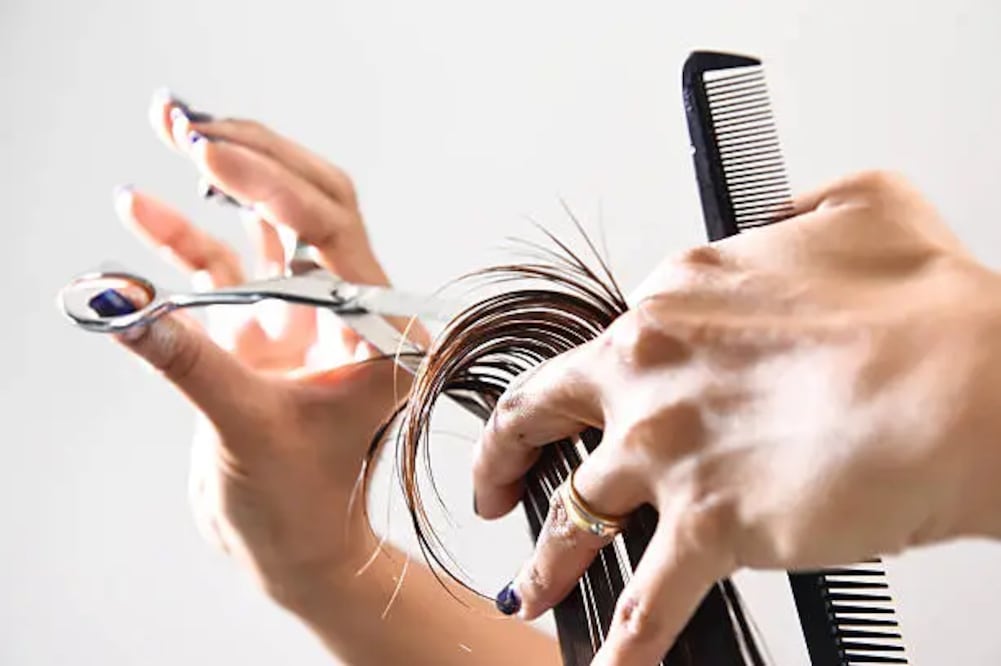 Se cree que las fases de la Luna pueden influir en la apariencia y crecimiento del cabello. Foto: Unsplash