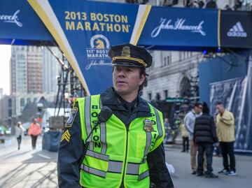 Netflix: la película protagonizada por Mark Wahlberg de 2 horas y 13 minutos que no te dejara despegarte del sillón